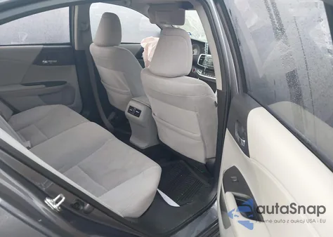 2015 Honda Accord Ex z USA, uszkodzony, nr VIN 1HGCR2F79FA243555